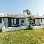 Casa 6 U En Complejo Holiday home *